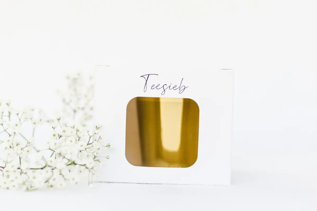 Teesieb (goldfarben) 3 Teesieb (gold)