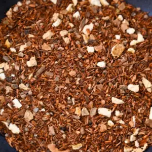 Rotbuschtee-/Gewürzmischung Chai Massai